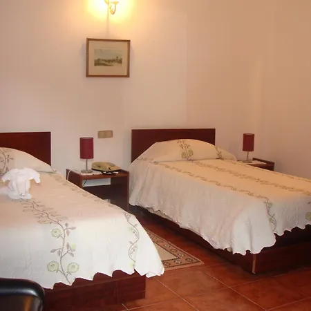 Santa Rita 2* Monte Real