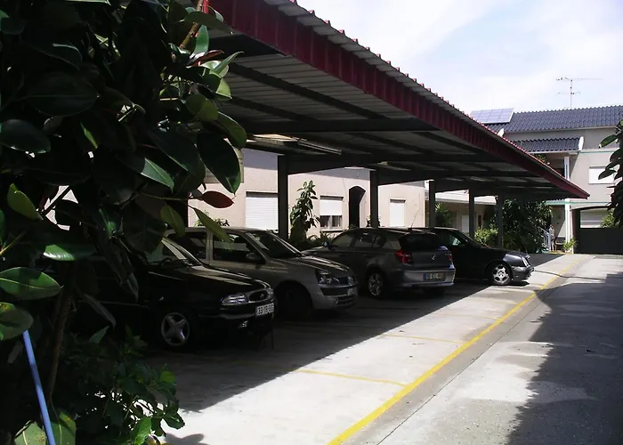 Santa Rita Monte Real